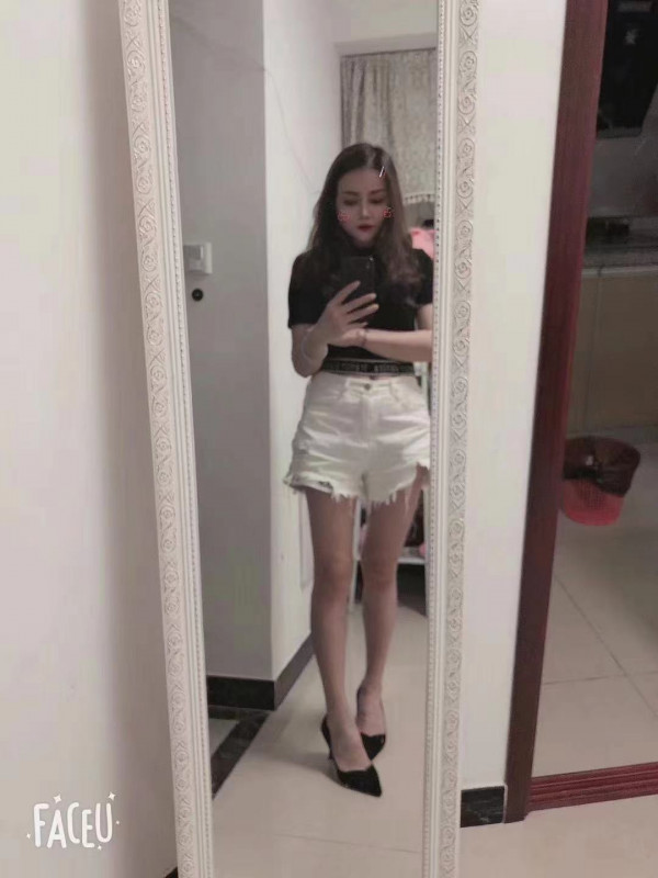 南京水游城小白